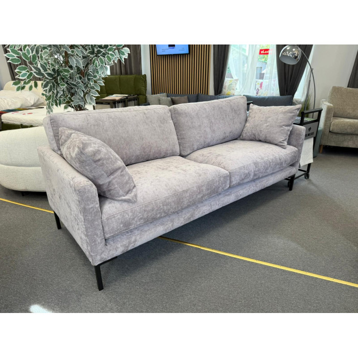 Diivan DOMUS (2.5 istekohta)(Eksponeerimine) Diivan DOMUS (2.5 istekohta)(Eksponeerimine)